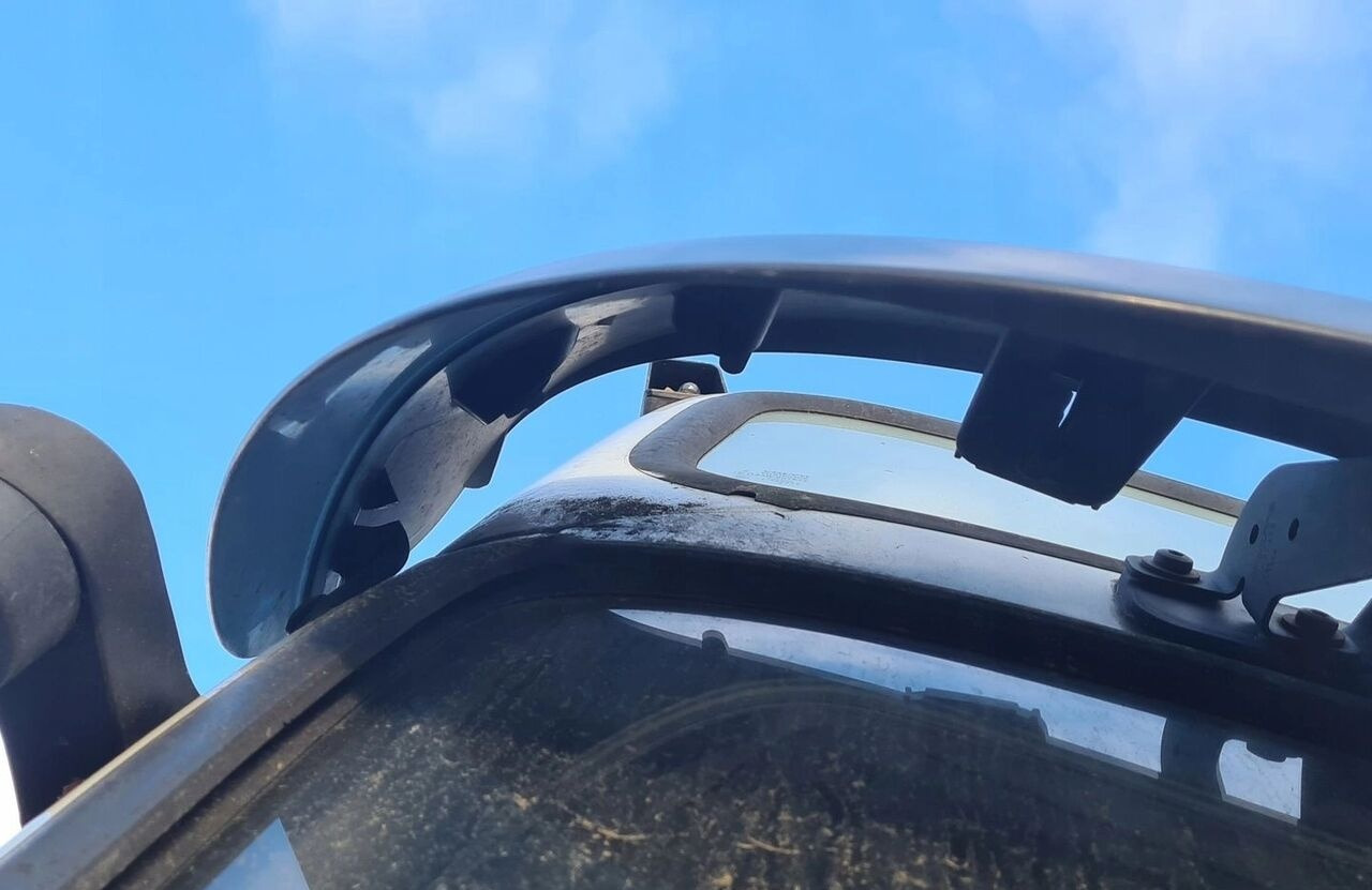 VOLVO BLENDA OSŁONA PRZECIWSŁONECZNA VOLVO FH FM - Solskydd för Lastbil: bild 4 VOLVO BLENDA OSŁONA PRZECIWSŁONECZNA VOLVO FH FM - Solskydd för Lastbil: bild 4