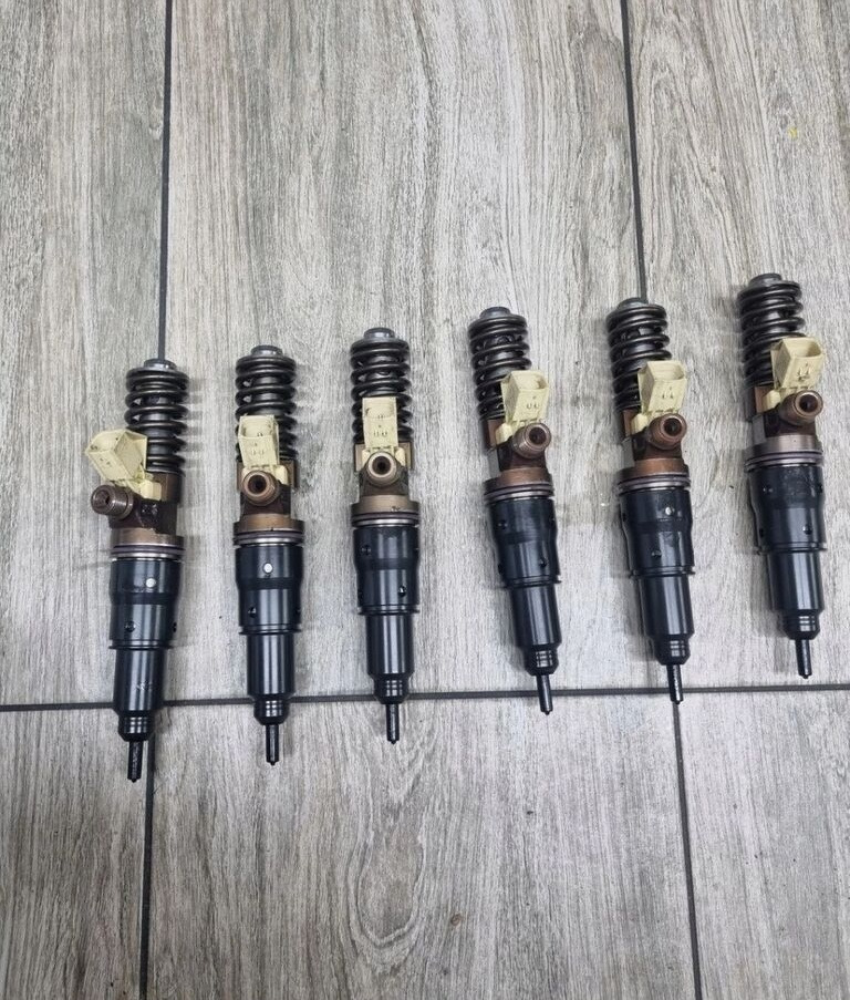 VOLVO POMPOWTRYSKIWACZE POMPOWTRYSKI KOMPLET VOLVO FH 4 16 D16K EURO 6 - Injektor för Lastbil: bild 2 VOLVO POMPOWTRYSKIWACZE POMPOWTRYSKI KOMPLET VOLVO FH 4 16 D16K EURO 6 - Injektor för Lastbil: bild 2