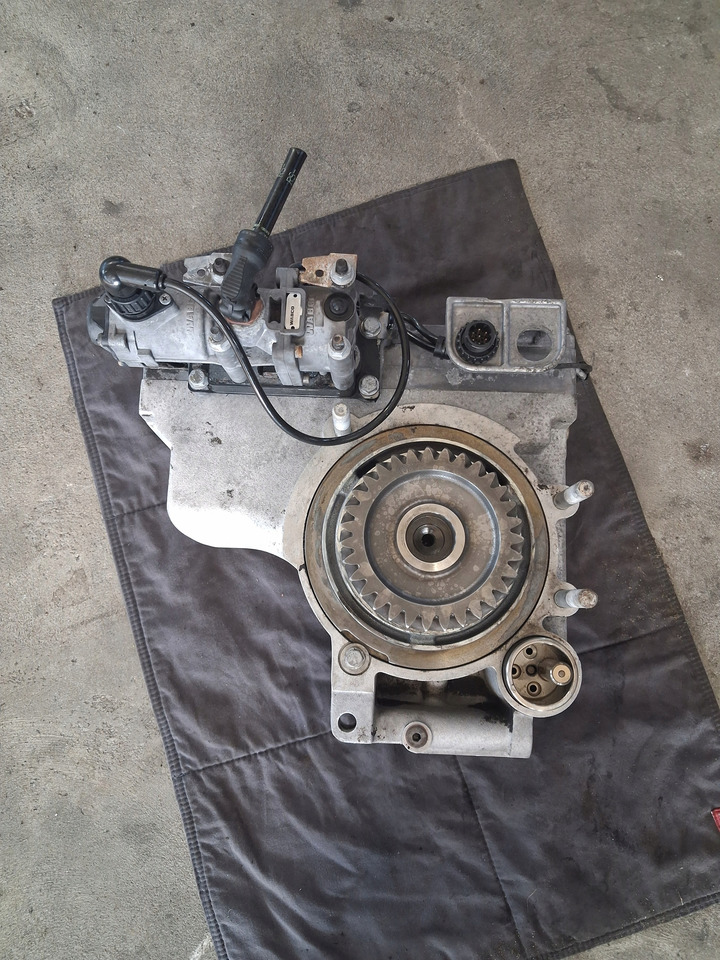 VOLVO RETARDER INTARDER SKRZYNI BIEGÓW I-SHIFT VOLVO FH FM 4 5 RENAULT GAMA T - Växellåda och reservdelar: bild 1 VOLVO RETARDER INTARDER SKRZYNI BIEGÓW I-SHIFT VOLVO FH FM 4 5 RENAULT GAMA T - Växellåda och reservdelar: bild 1