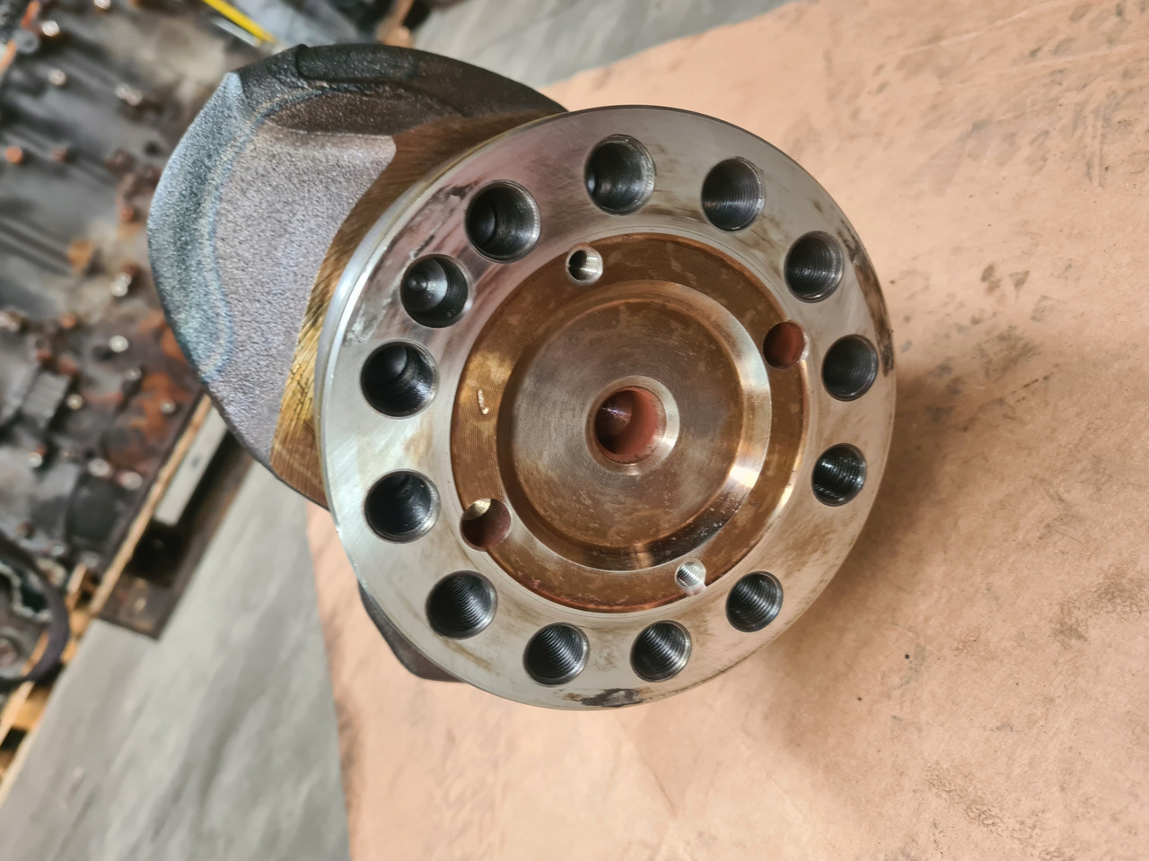 VOLVO WAŁ KORBOWY RENAULT GAMA T RANGE DTI 11 VOLVO FM 4 D11K EURO 6 - Vevaxel för Lastbil: bild 5 VOLVO WAŁ KORBOWY RENAULT GAMA T RANGE DTI 11 VOLVO FM 4 D11K EURO 6 - Vevaxel för Lastbil: bild 5