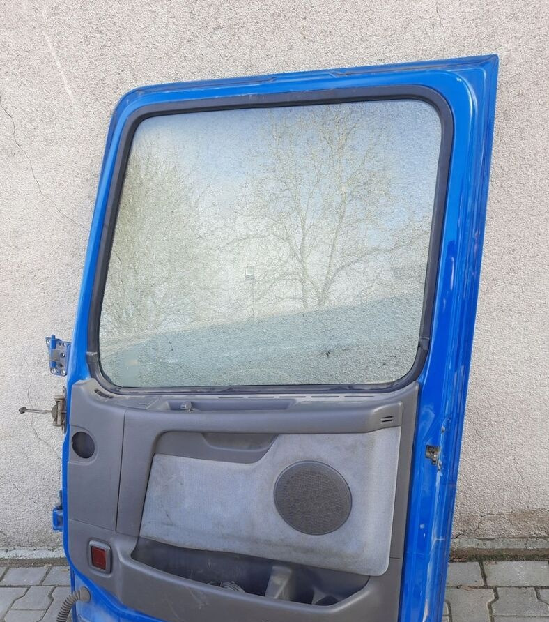 Volvo FH 12 13 - Dörr och reservdelar för Lastbil: bild 5 Volvo FH 12 13 - Dörr och reservdelar för Lastbil: bild 5