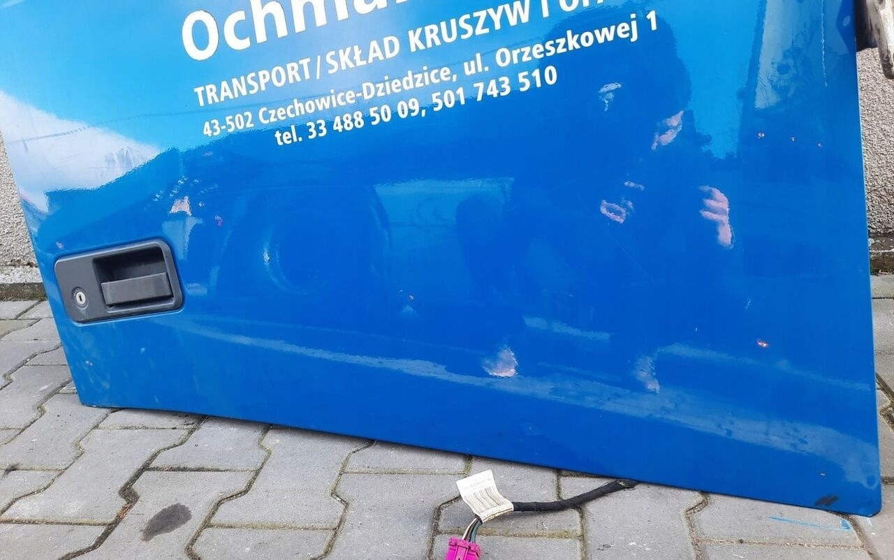 Volvo FH 12 13 - Dörr och reservdelar för Lastbil: bild 3 Volvo FH 12 13 - Dörr och reservdelar för Lastbil: bild 3