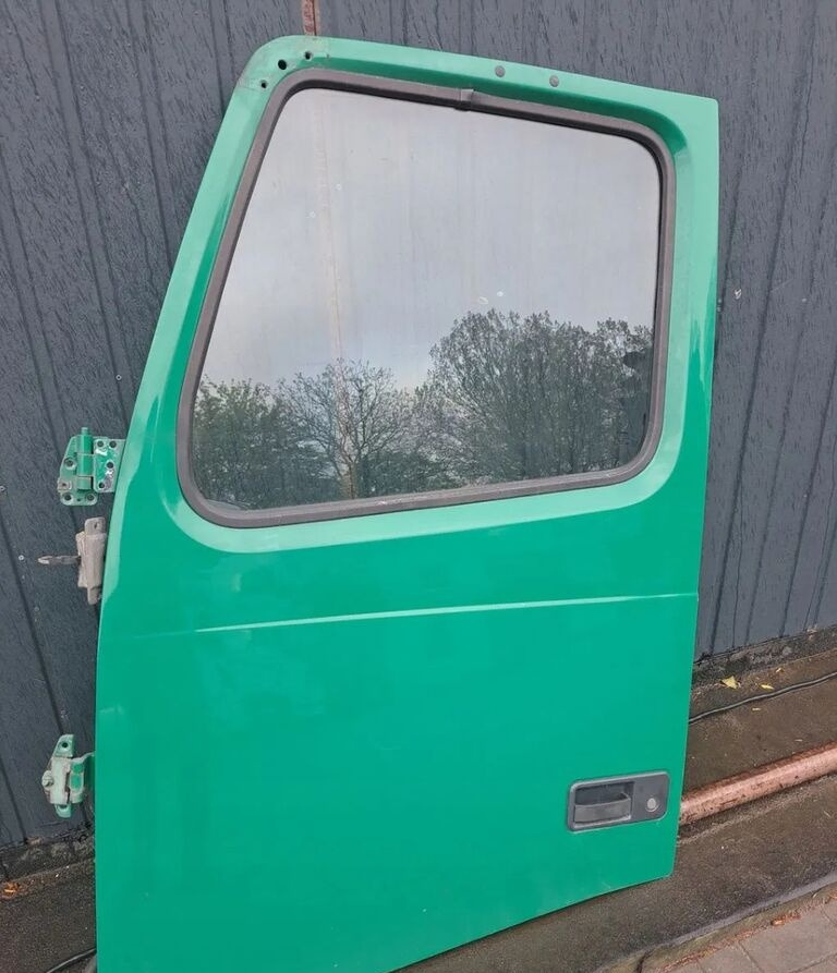 Volvo FH 13 LIFT - Dörr och reservdelar för Lastbil: bild 1 Volvo FH 13 LIFT - Dörr och reservdelar för Lastbil: bild 1