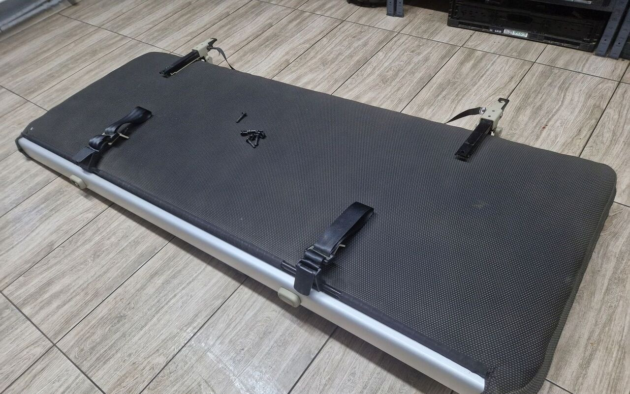 Volvo ŁÓŻKO GÓRNE LEŻANKA FH 4 - Säte för Lastbil: bild 5 Volvo ŁÓŻKO GÓRNE LEŻANKA FH 4 - Säte för Lastbil: bild 5