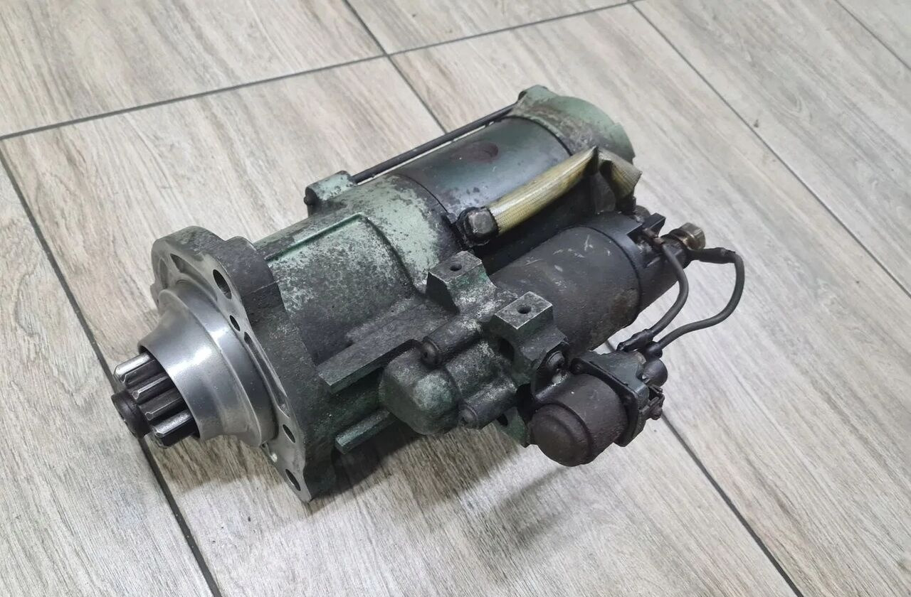 Volvo SPRĘŻARKA KOMPRESOR POWIETRZA FH 4 FH 16 EURO 6 22083113 22602938 Volvo ORYGINAŁ VOLVO FH 4 FH 16 D16K EURO 6 22602938 - Starter för Lastbil: bild 1 Volvo SPRĘŻARKA KOMPRESOR POWIETRZA FH 4 FH 16 EURO 6 22083113 22602938 Volvo ORYGINAŁ VOLVO FH 4 FH 16 D16K EURO 6 22602938 - Starter för Lastbil: bild 1