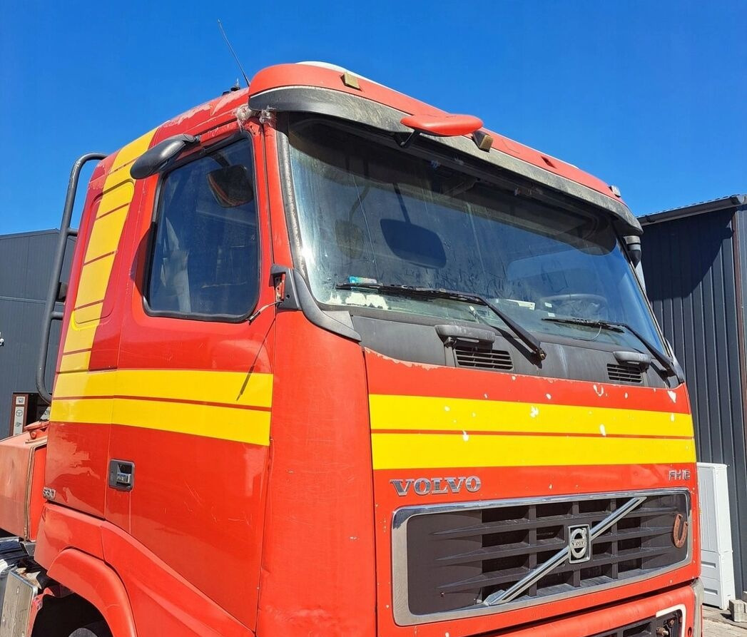 Volvo SPRZEDAM KABINĘ FH 16 EURO 5 NISKA. Volvo - Hytt för Lastbil: bild 1 Volvo SPRZEDAM KABINĘ FH 16 EURO 5 NISKA. Volvo - Hytt för Lastbil: bild 1