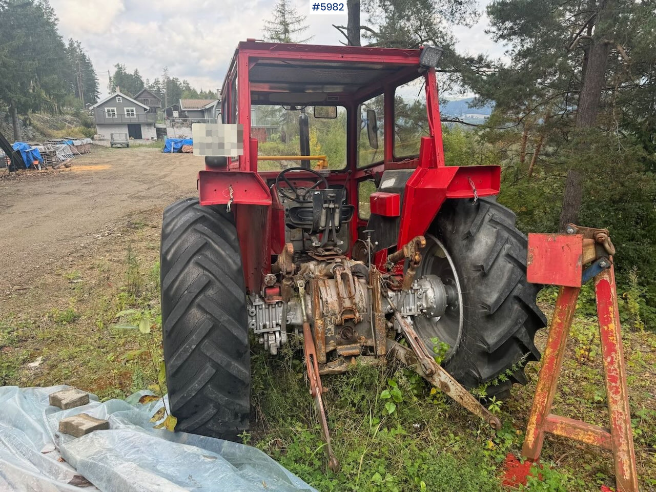 1975 Massey Ferguson 168 4x4 w/ loader - Traktor: bild 4 1975 Massey Ferguson 168 4x4 w/ loader - Traktor: bild 4