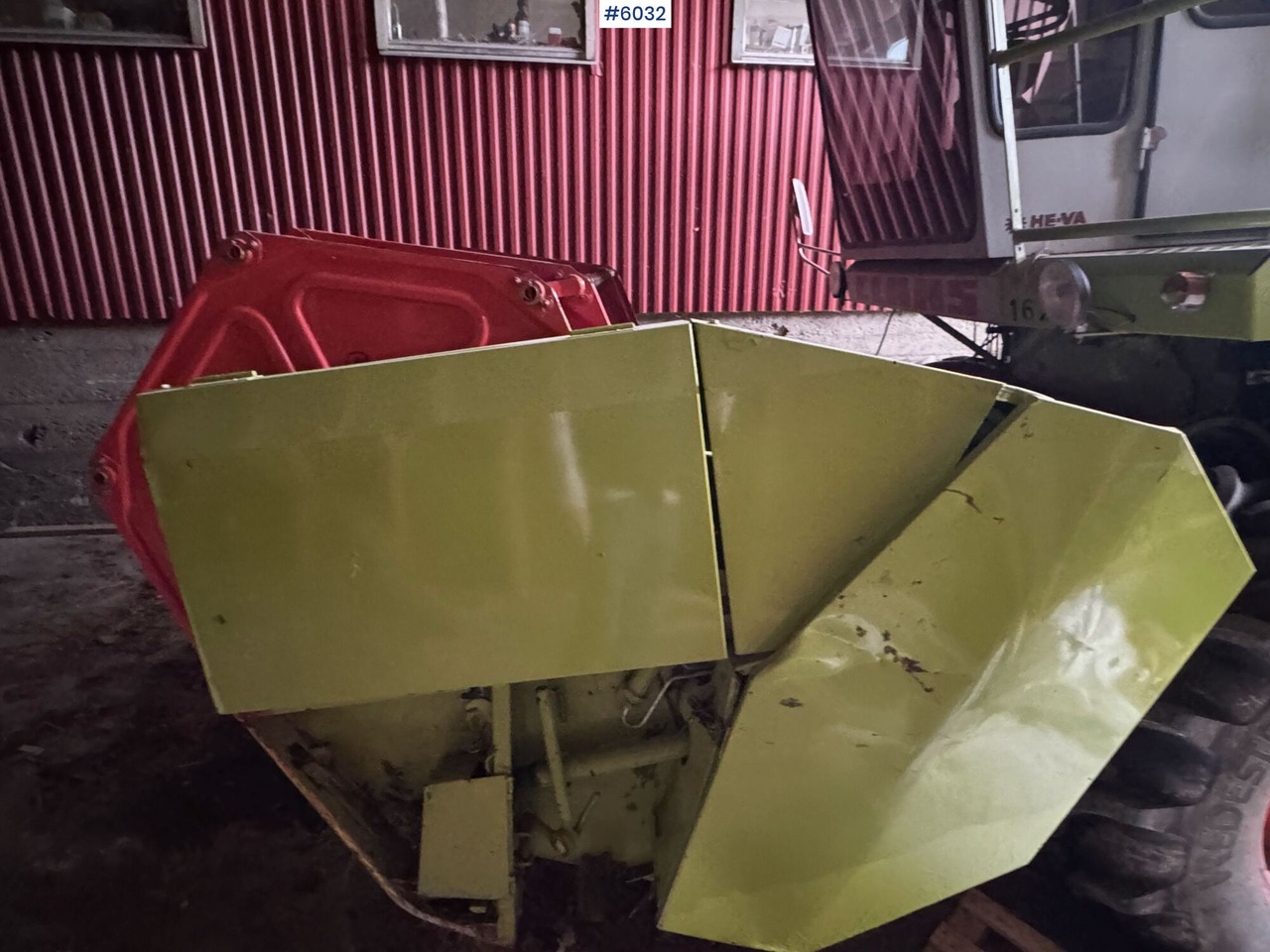 1984 Claas Dominator 48. 1704 hours! - Skördetröska: bild 4 1984 Claas Dominator 48. 1704 hours! - Skördetröska: bild 4