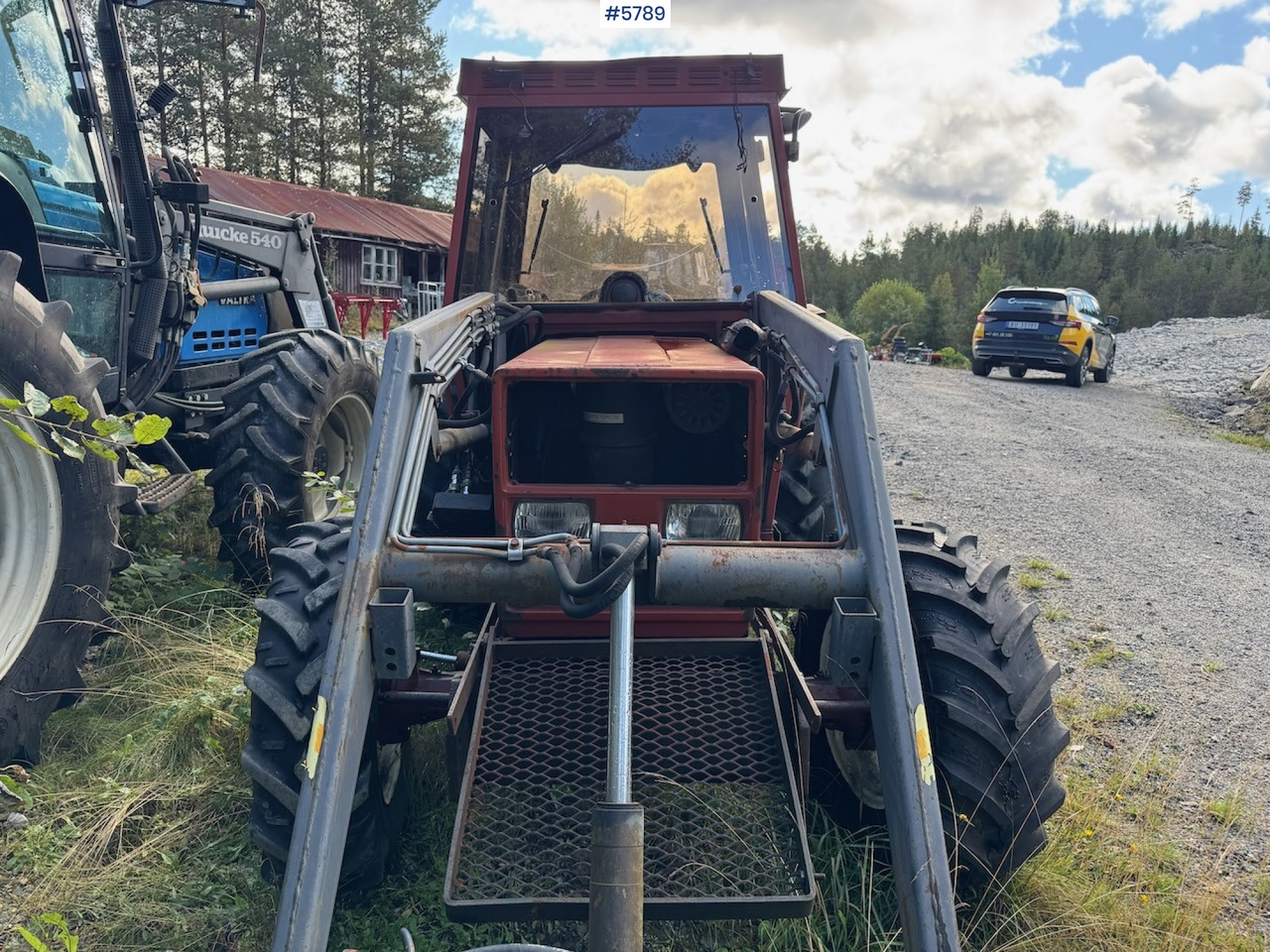 1986 Fiat 55-46 DT w/ front loader. - Traktor: bild 3 1986 Fiat 55-46 DT w/ front loader. - Traktor: bild 3
