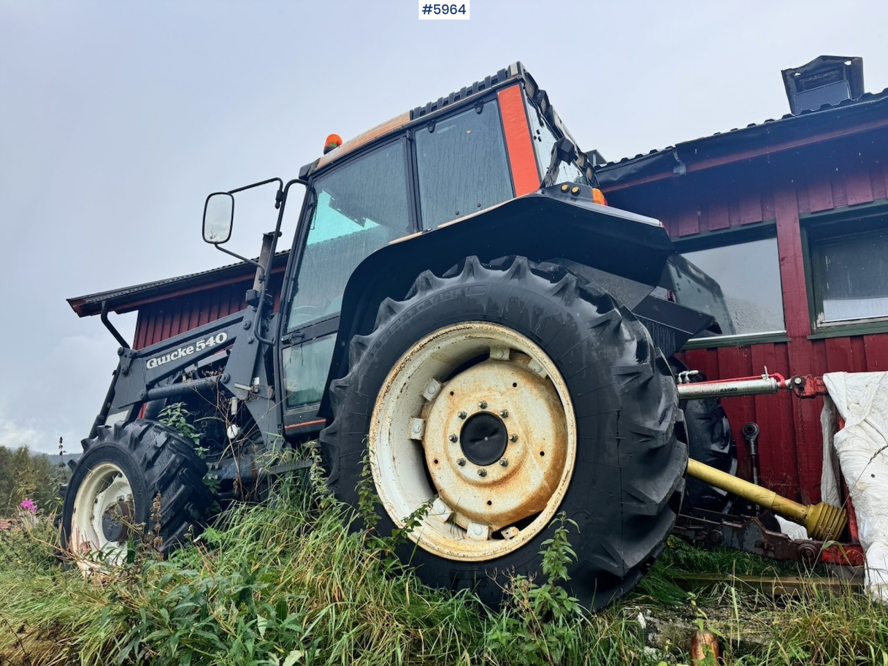 1991 Valmet 6100 Turbo with front loader and bucket - Traktor: bild 3 1991 Valmet 6100 Turbo with front loader and bucket - Traktor: bild 3