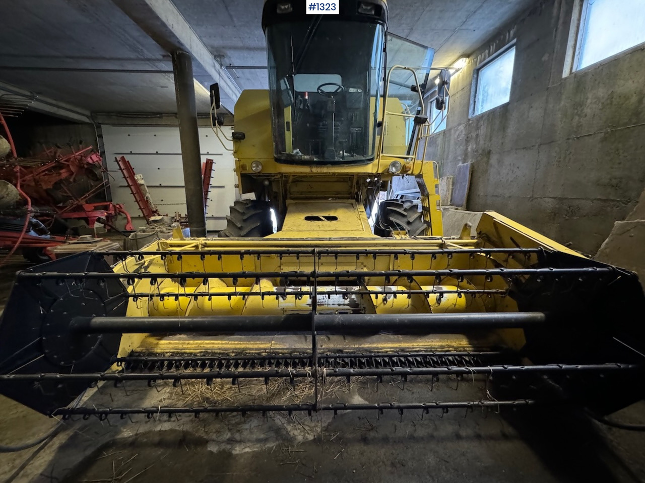 1992 New Holland TC52 Combine - Skördetröska: bild 5 1992 New Holland TC52 Combine - Skördetröska: bild 5