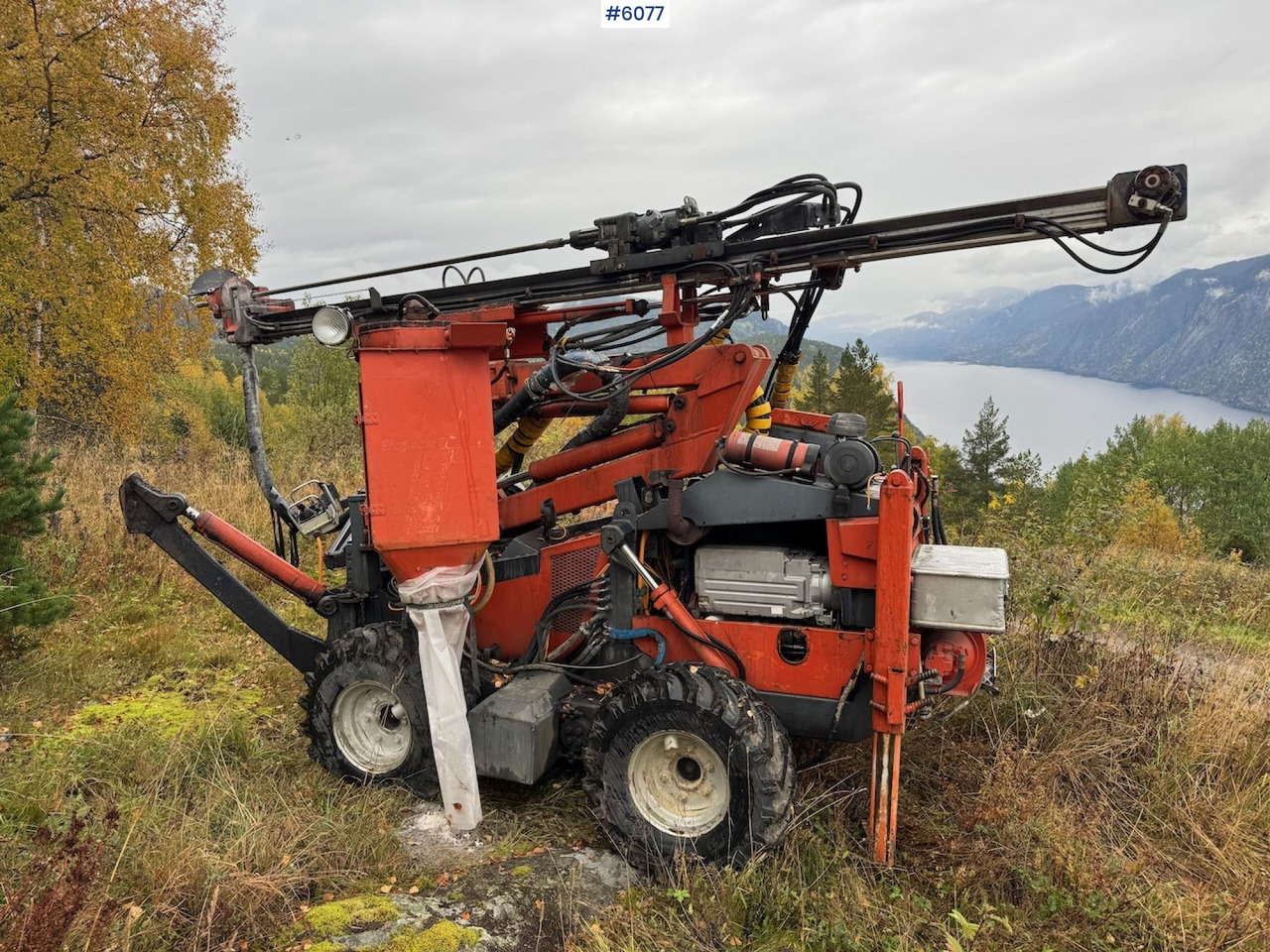 Leasa 1997 Tamrock Commando 300 1997 Tamrock Commando 300: bild 6 Leasa 1997 Tamrock Commando 300 1997 Tamrock Commando 300: bild 6