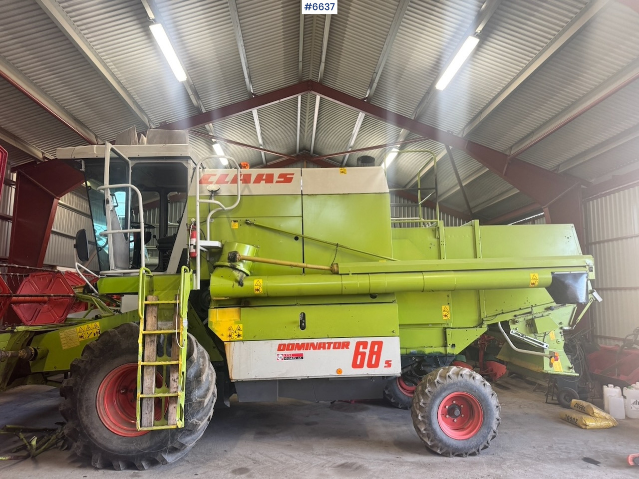 1999 Claas Dominator 68 S combine harvester with twin wheels. Well-maintained / Recently upgraded! - Skördetröska: bild 2 1999 Claas Dominator 68 S combine harvester with twin wheels. Well-maintained / Recently upgraded! - Skördetröska: bild 2