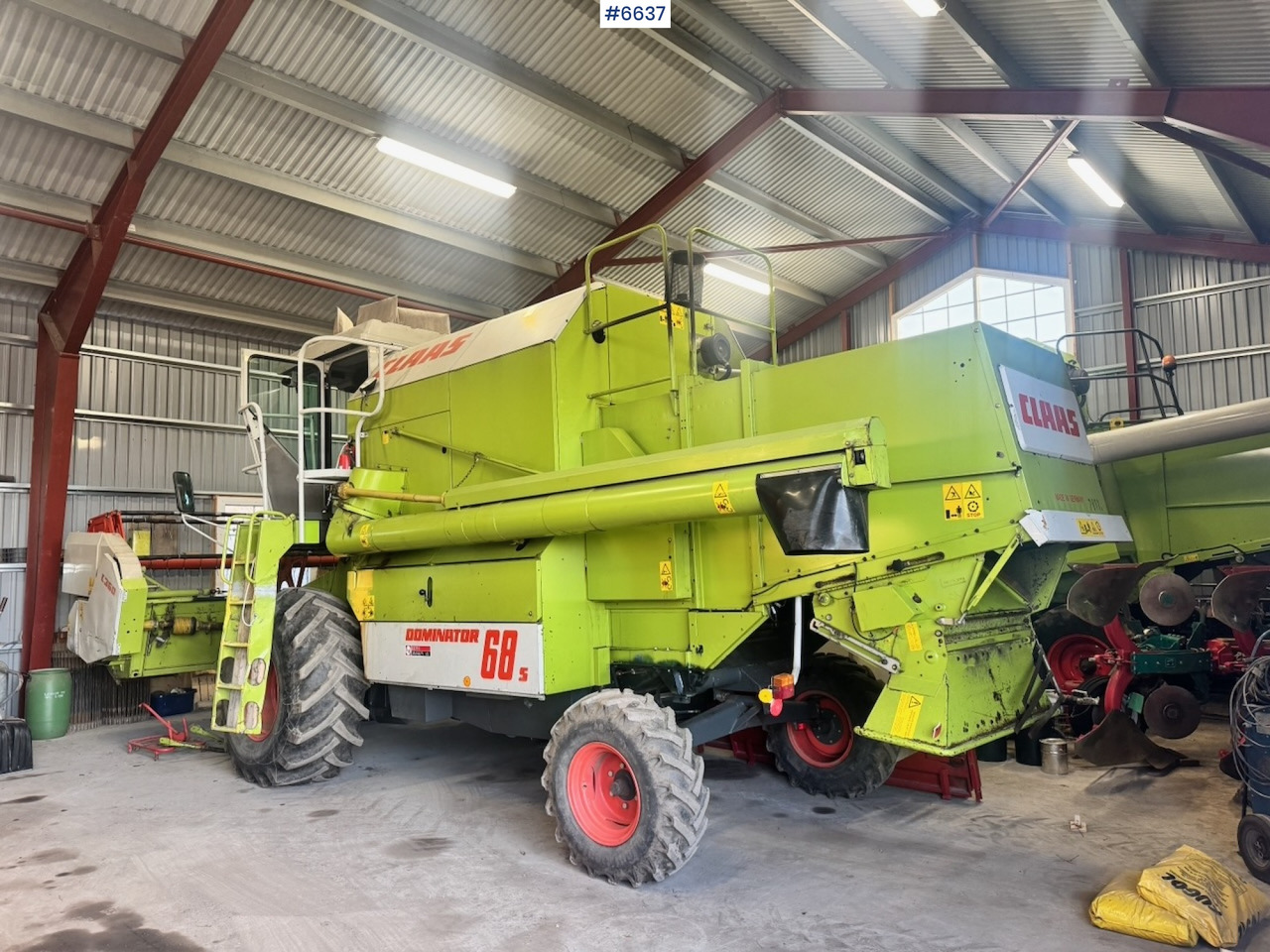 1999 Claas Dominator 68 S combine harvester with twin wheels. Well-maintained / Recently upgraded! - Skördetröska: bild 4 1999 Claas Dominator 68 S combine harvester with twin wheels. Well-maintained / Recently upgraded! - Skördetröska: bild 4