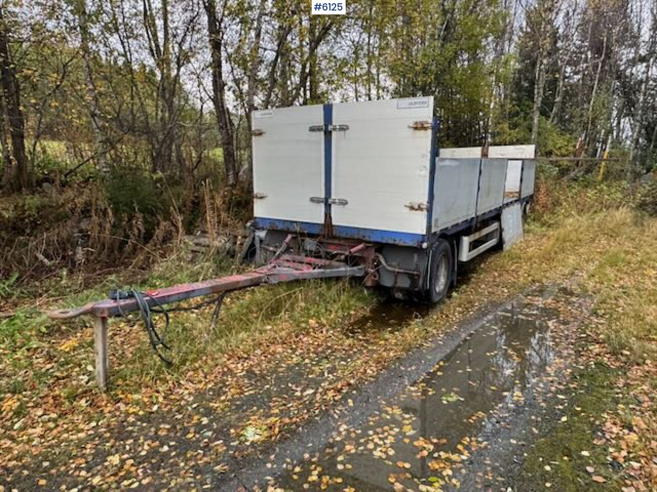 2001 Istrail 3 axle flatbed trailer - Låg lastare trailer: bild 2 2001 Istrail 3 axle flatbed trailer - Låg lastare trailer: bild 2