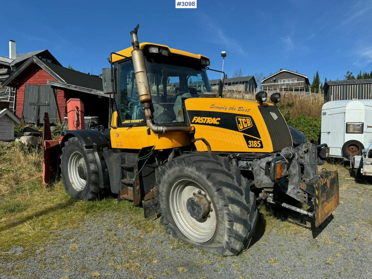 2001 JCB Fastrac 3185 4x4. The plow rigged and two sets of tires. - Traktor: bild 3 2001 JCB Fastrac 3185 4x4. The plow rigged and two sets of tires. - Traktor: bild 3