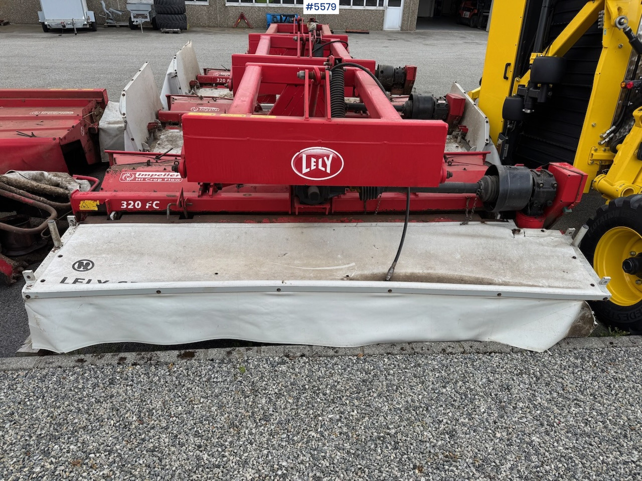 2011 Lely Splendimo 320 FC - Utrustning för vallskörd: bild 2 2011 Lely Splendimo 320 FC - Utrustning för vallskörd: bild 2