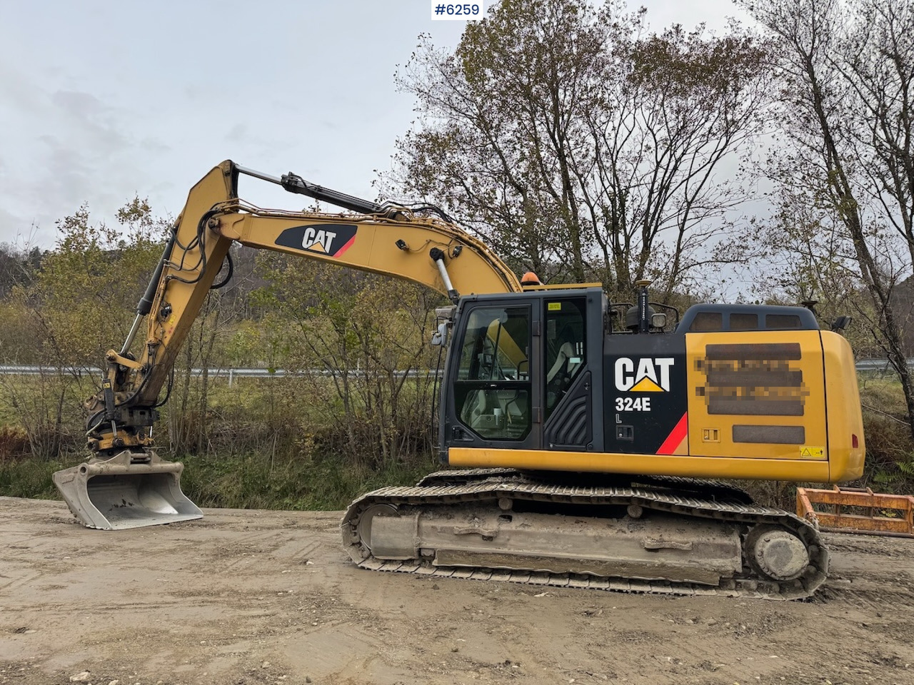 2012 Cat 324 E w/ rotor tilt, sanding bucket and digging bucket. - Grävmaskin: bild 2 2012 Cat 324 E w/ rotor tilt, sanding bucket and digging bucket. - Grävmaskin: bild 2