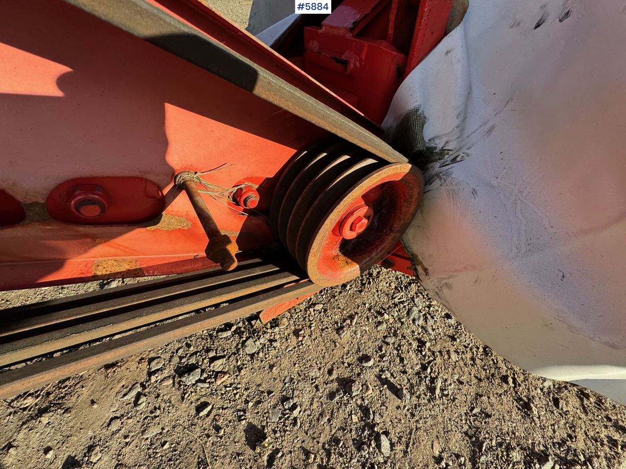 Utrustning för vallskörd 2013 Kuhn GMD55 SEL mower: bild 16