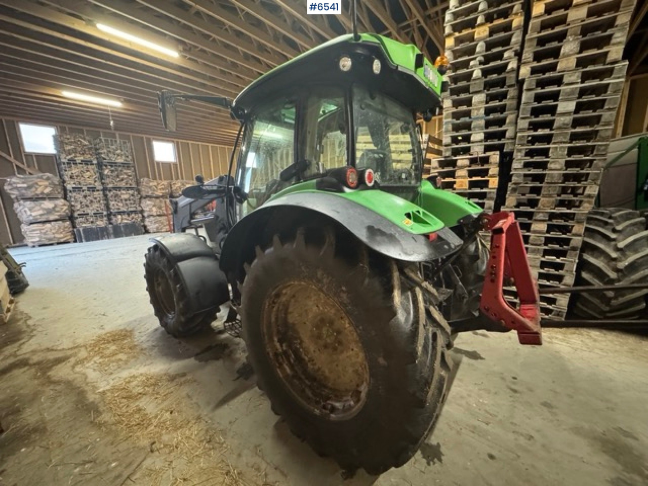 2015 Deutz Fahr 5100 DT with front loader and twin wheels! - Traktor: bild 5 2015 Deutz Fahr 5100 DT with front loader and twin wheels! - Traktor: bild 5