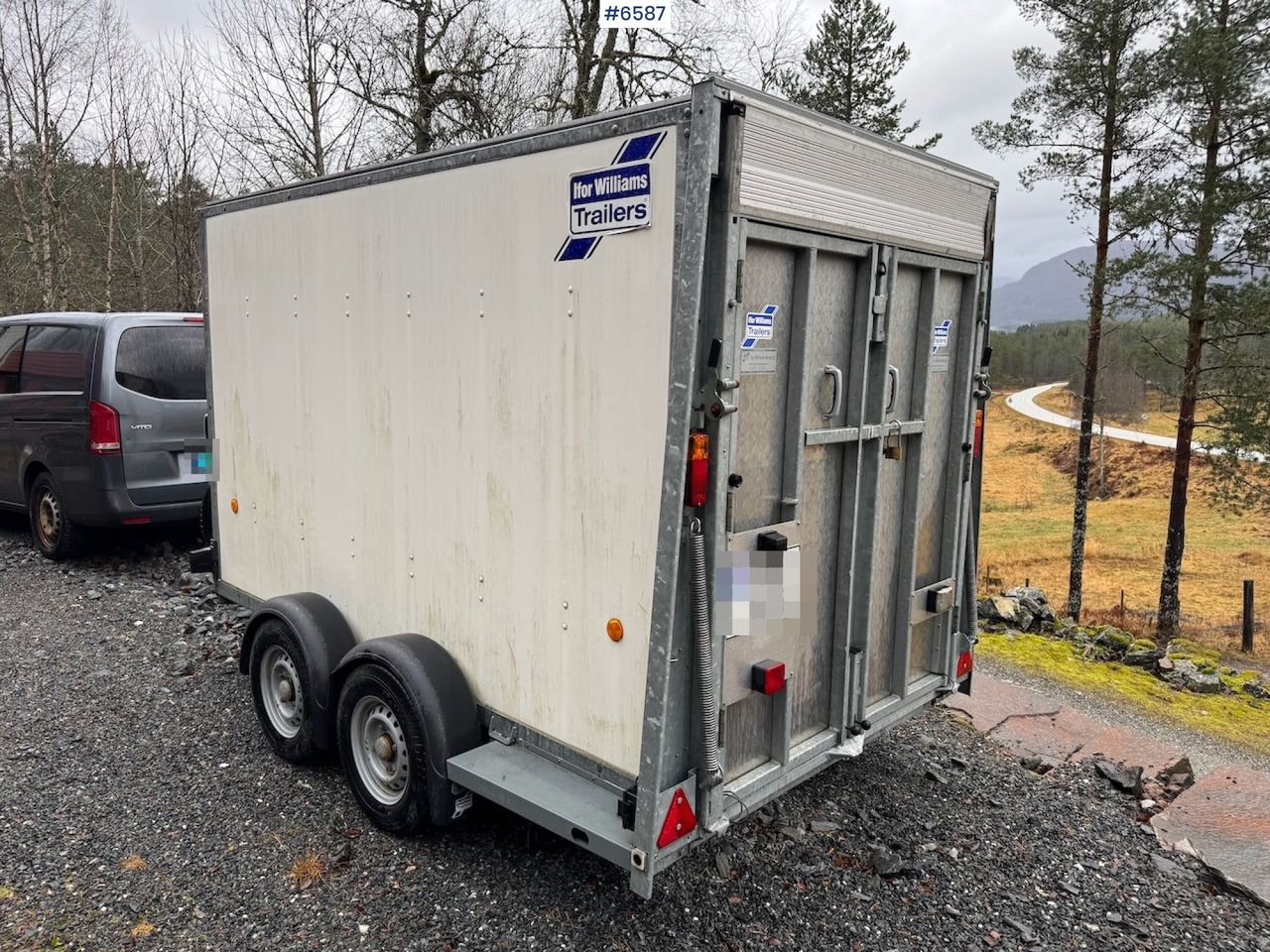 Bilsläp 2015 For Williams BV 105G 6 Closet hanger: bild 8 Bilsläp 2015 For Williams BV 105G 6 Closet hanger: bild 8