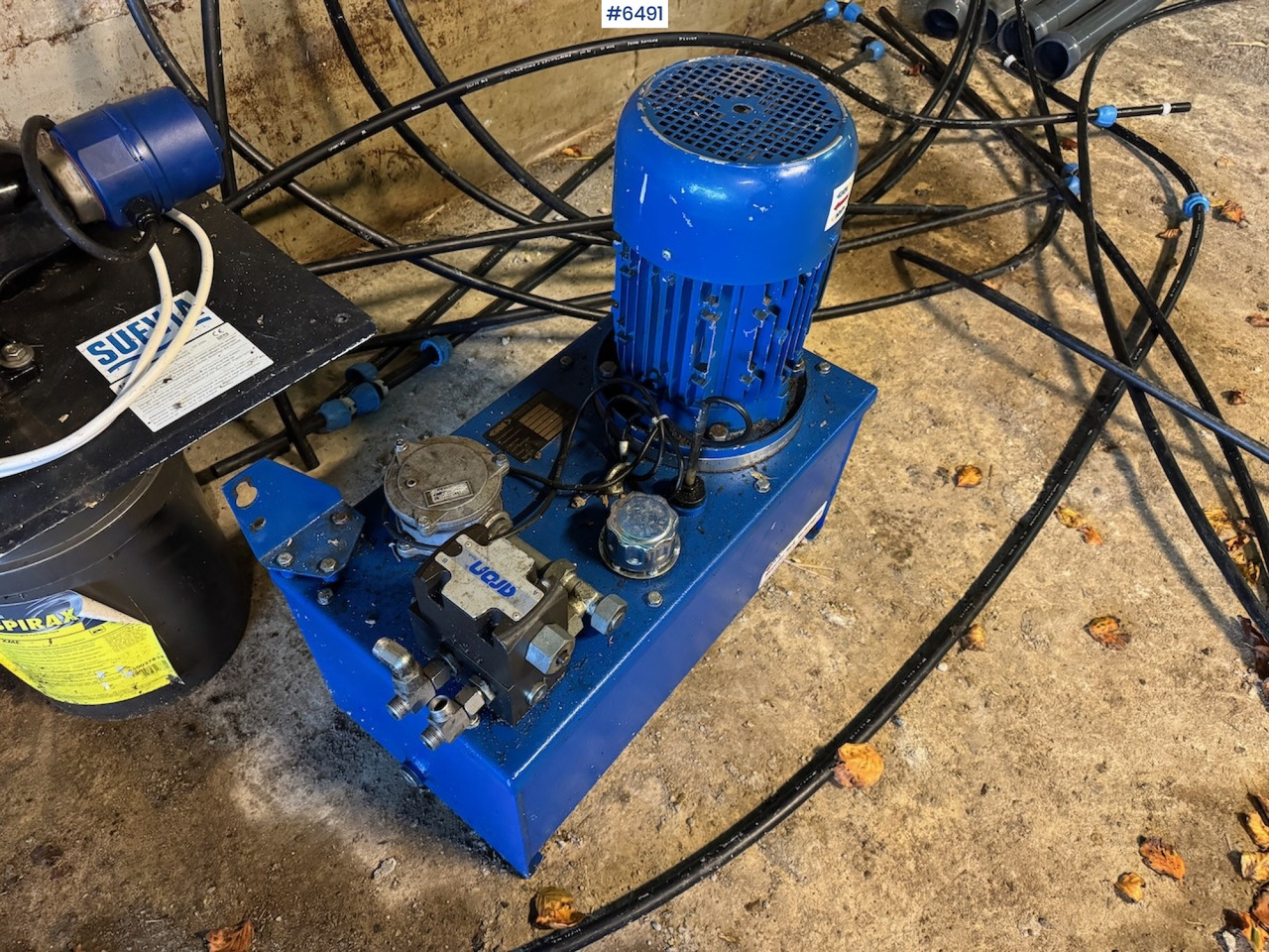 2015 Hydraulic shovel system w/ motor - Utrustning för uppfödnings: bild 3 2015 Hydraulic shovel system w/ motor - Utrustning för uppfödnings: bild 3