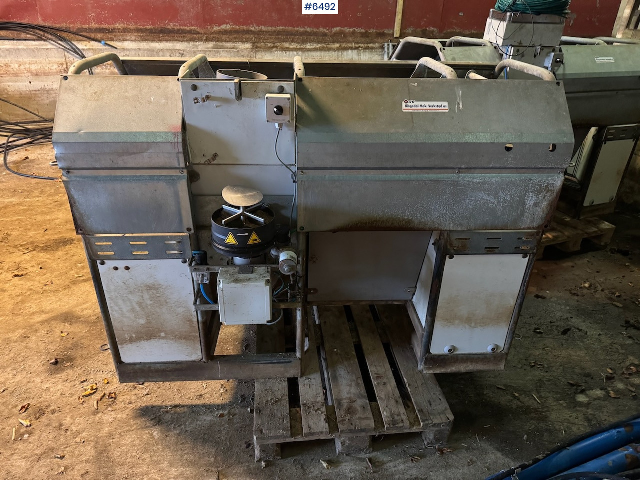 2015 Reime Kraft feeders 2 pcs w/ screw and kraft feeder. - Utrustning för uppfödnings: bild 4 2015 Reime Kraft feeders 2 pcs w/ screw and kraft feeder. - Utrustning för uppfödnings: bild 4