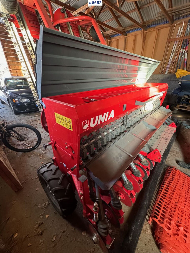 2020 Unia Poznaniak 420/3D Seeder - Såmaskin: bild 4 2020 Unia Poznaniak 420/3D Seeder - Såmaskin: bild 4