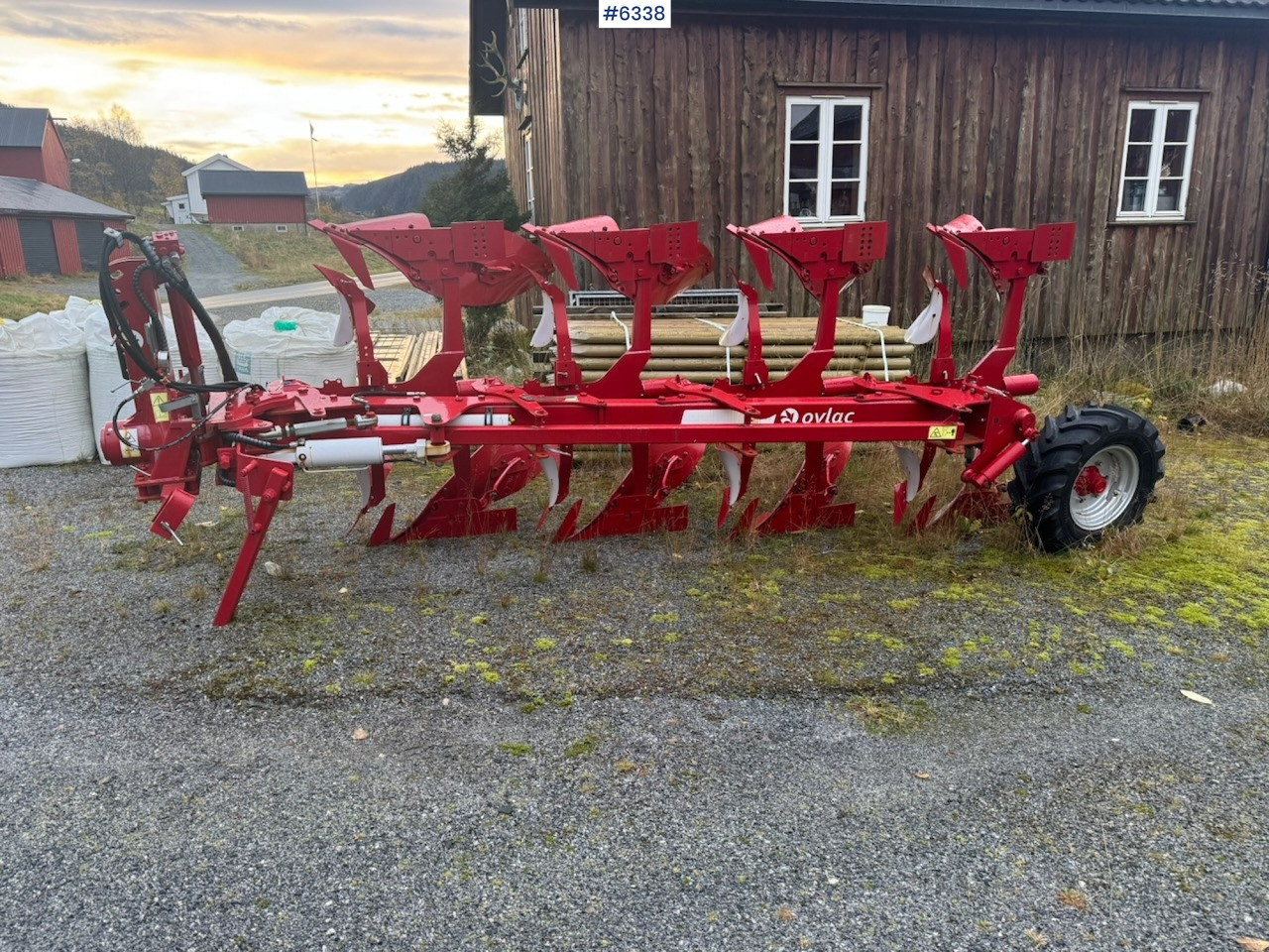 2021 Ovlac 4-furrow reversible plough - Maskin för jordbearbetning: bild 2 2021 Ovlac 4-furrow reversible plough - Maskin för jordbearbetning: bild 2