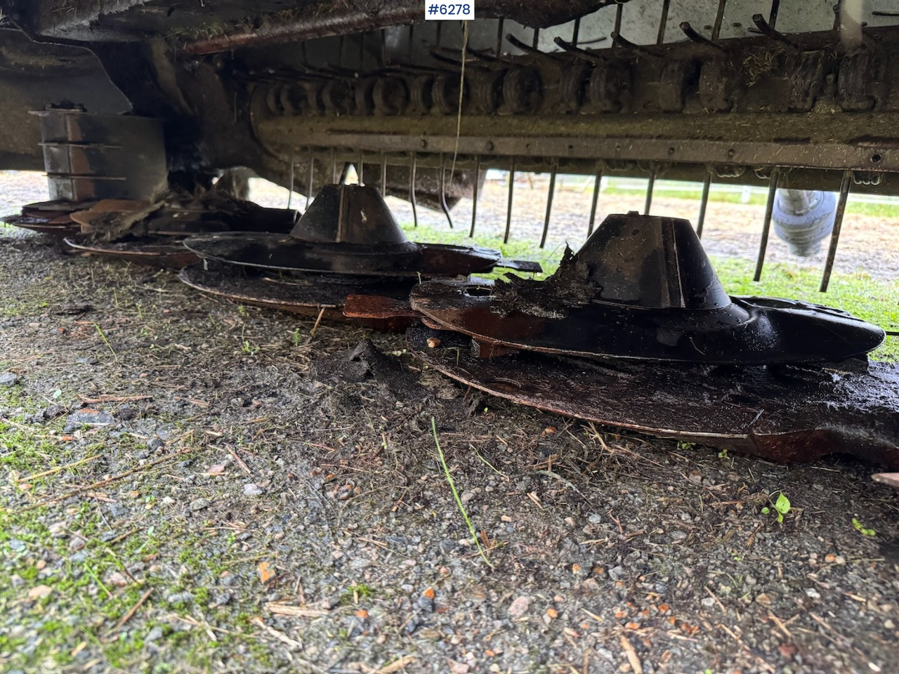 Utrustning för vallskörd 2023 Massey Ferguson DM 316 FP-KC Front Mower: bild 14