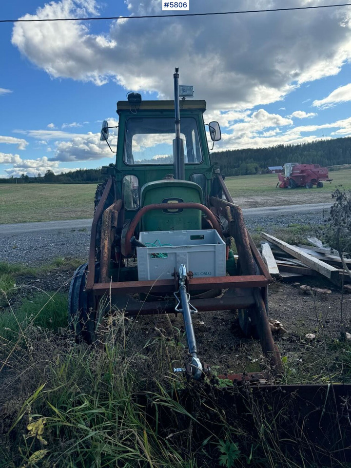 John Deere 2130 - Traktor: bild 5 John Deere 2130 - Traktor: bild 5