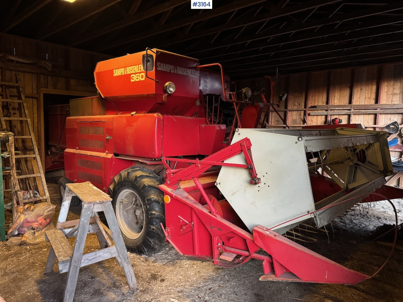 Sampo Rosenlew 360 - Skördetröska: bild 1 Sampo Rosenlew 360 - Skördetröska: bild 1