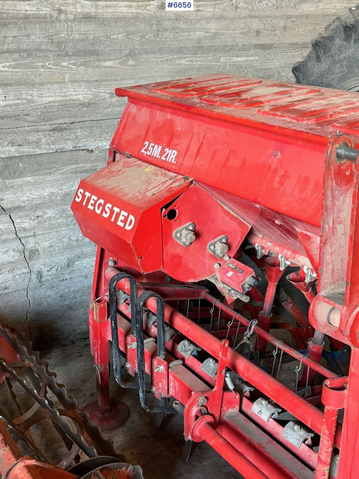 Stegsted seed drill - Såmaskin: bild 3 Stegsted seed drill - Såmaskin: bild 3
