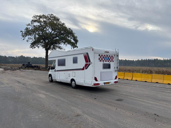 Rimor seal 9 - Alkovbil: bild 4 Rimor seal 9 - Alkovbil: bild 4