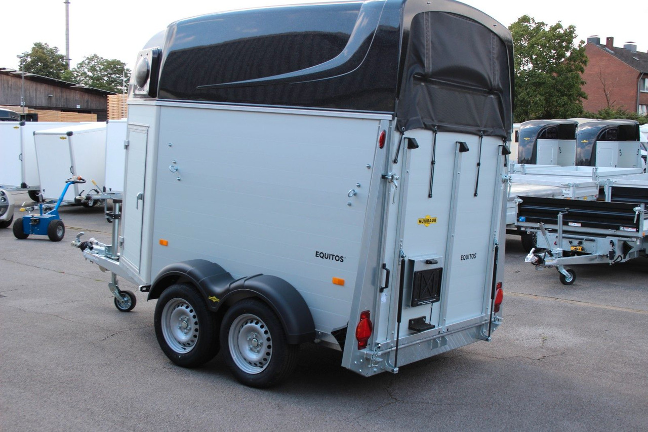 Humbaur Equitos Alu Plus 2400 Pferdeanhänger Sattelkamme - Djursläp: bild 4 Humbaur Equitos Alu Plus 2400 Pferdeanhänger Sattelkamme - Djursläp: bild 4