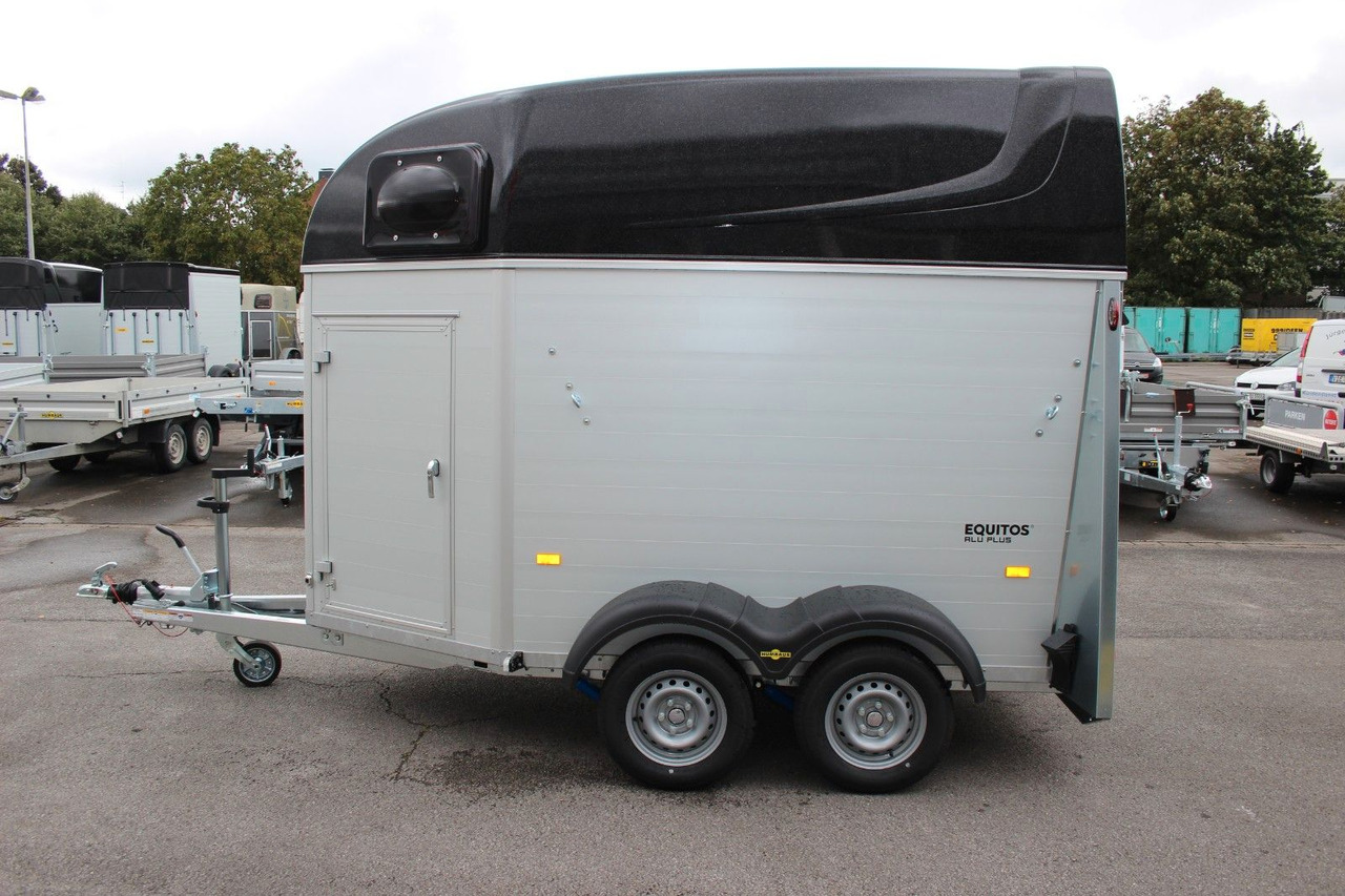 Humbaur Equitos Alu Plus 2400 Pferdeanhänger Sattelkamme - Djursläp: bild 5 Humbaur Equitos Alu Plus 2400 Pferdeanhänger Sattelkamme - Djursläp: bild 5