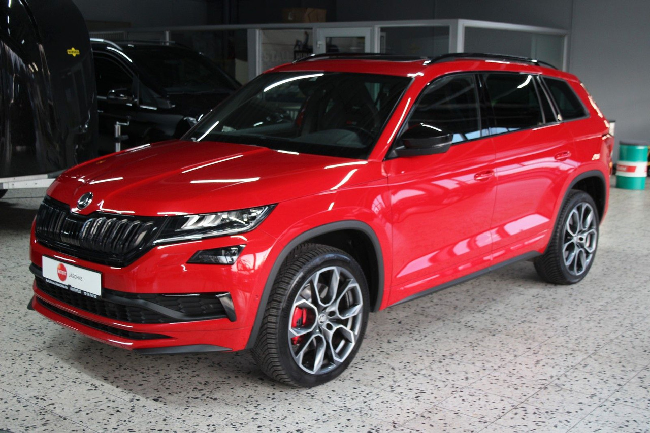 Skoda Kodiaq RS 4x4 DSG LED StdHzg Pano ACC virtC 360° - SUV: bild 1 Skoda Kodiaq RS 4x4 DSG LED StdHzg Pano ACC virtC 360° - SUV: bild 1