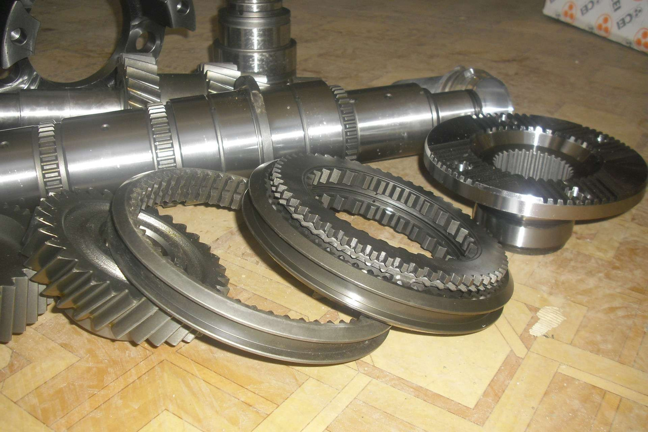 Spare parts for gearboxes Different - Växellåda och reservdelar för Lastbil: bild 3 Spare parts for gearboxes Different - Växellåda och reservdelar för Lastbil: bild 3