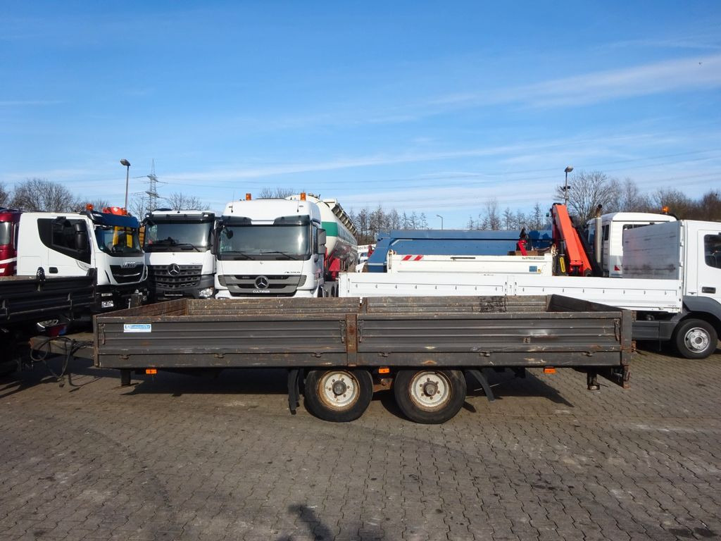 Blomenröhr 692/8900 Tandem-Anhänger mit 2 Achsen - Låg lastare trailer: bild 1 Blomenröhr 692/8900 Tandem-Anhänger mit 2 Achsen - Låg lastare trailer: bild 1