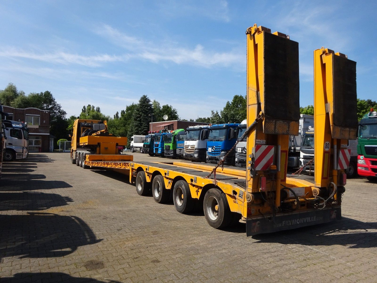 Faymonville 4 Achser Tiefbett abnehmbarem S-Hals ausziehbar - Låg lastare semitrailer: bild 5 Faymonville 4 Achser Tiefbett abnehmbarem S-Hals ausziehbar - Låg lastare semitrailer: bild 5