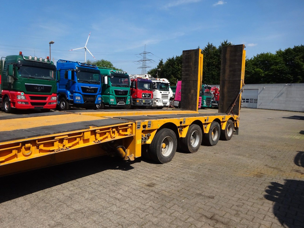 Faymonville 4 Achser Tiefbett abnehmbarem S-Hals ausziehbar - Låg lastare semitrailer: bild 4 Faymonville 4 Achser Tiefbett abnehmbarem S-Hals ausziehbar - Låg lastare semitrailer: bild 4