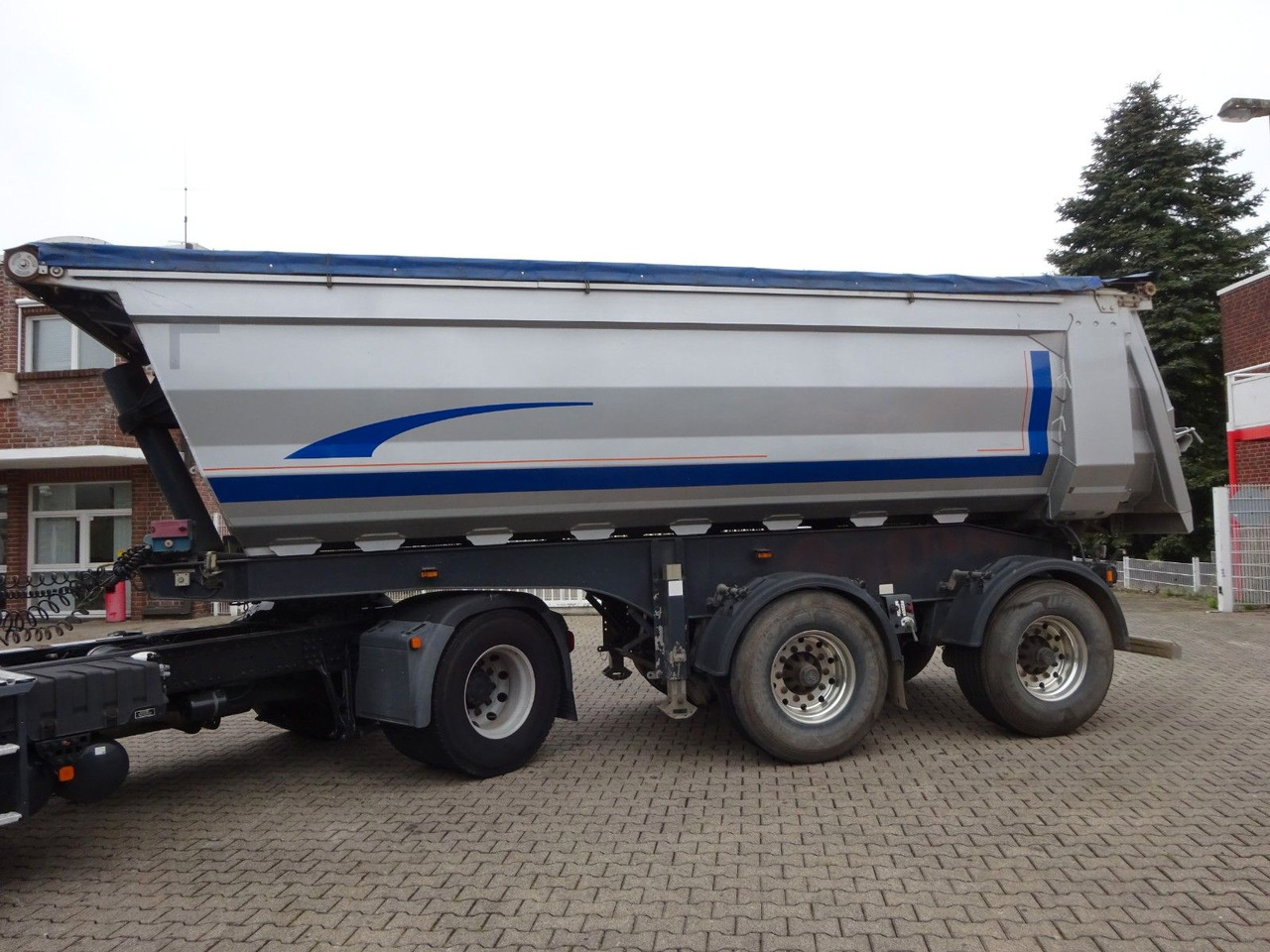 Tippbil semitrailer Kempf Kippauflieger ALU mit E-Abdeckplane 27m³: bild 1