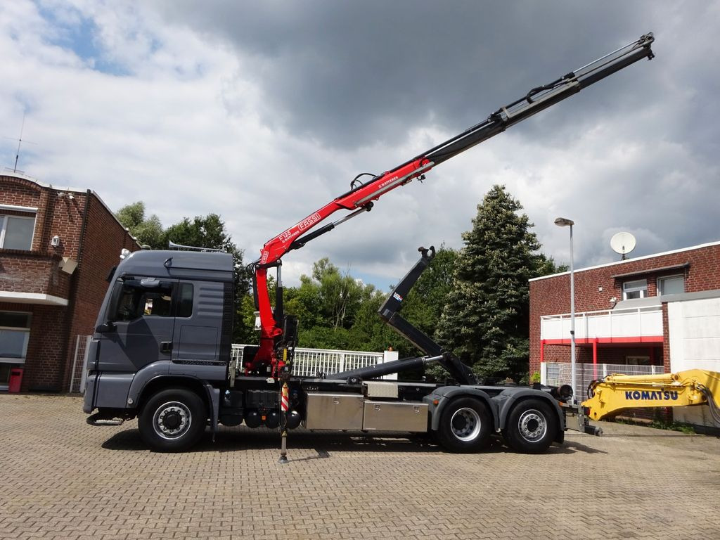 MAN 26.500 Abroller + Fassi F125A Kran 6x2-4 Allrad - Lastväxlare lastbil, Kranbil: bild 1 MAN 26.500 Abroller + Fassi F125A Kran 6x2-4 Allrad - Lastväxlare lastbil, Kranbil: bild 1