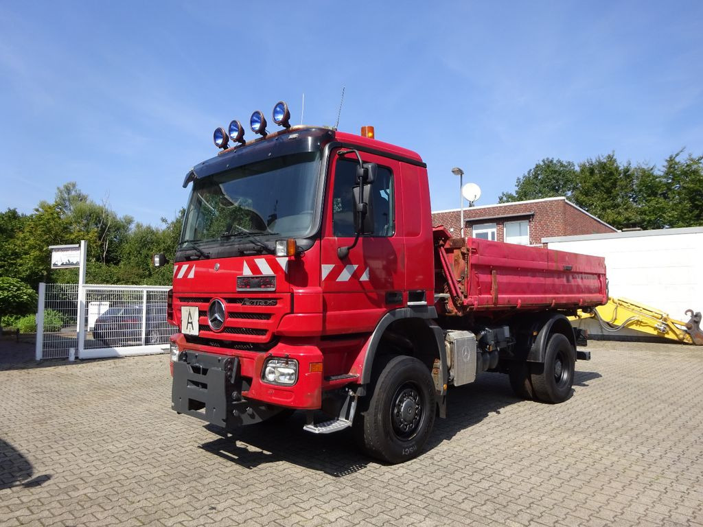 Mercedes-Benz 1832 Actros MEILLER 3Skipper4x4 mit Schneeplatte Mercedes-Benz 1832 Actros MEILLER 3Skipper4x4 mit Schneeplatte - Tippbil lastbil: bild 1 Mercedes-Benz 1832 Actros MEILLER 3Skipper4x4 mit Schneeplatte Mercedes-Benz 1832 Actros MEILLER 3Skipper4x4 mit Schneeplatte - Tippbil lastbil: bild 1
