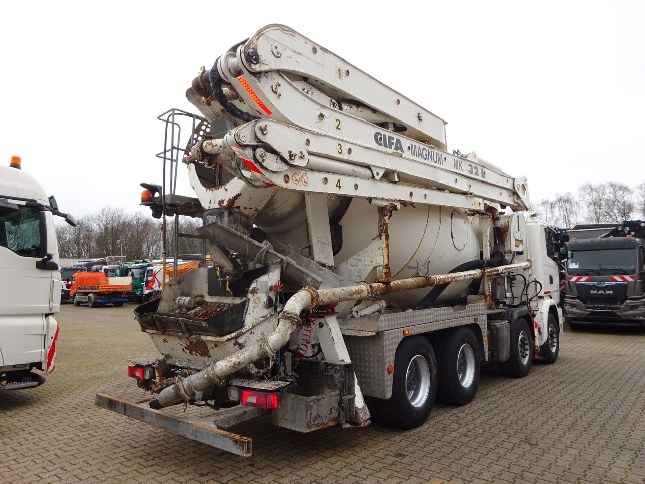Scania PUMI CIFA 32 Meter 4 Knick. Scania PUMI CIFA 32 Meter 4 Knick * Betonpumpe - Betongpump: bild 3 Scania PUMI CIFA 32 Meter 4 Knick. Scania PUMI CIFA 32 Meter 4 Knick * Betonpumpe - Betongpump: bild 3