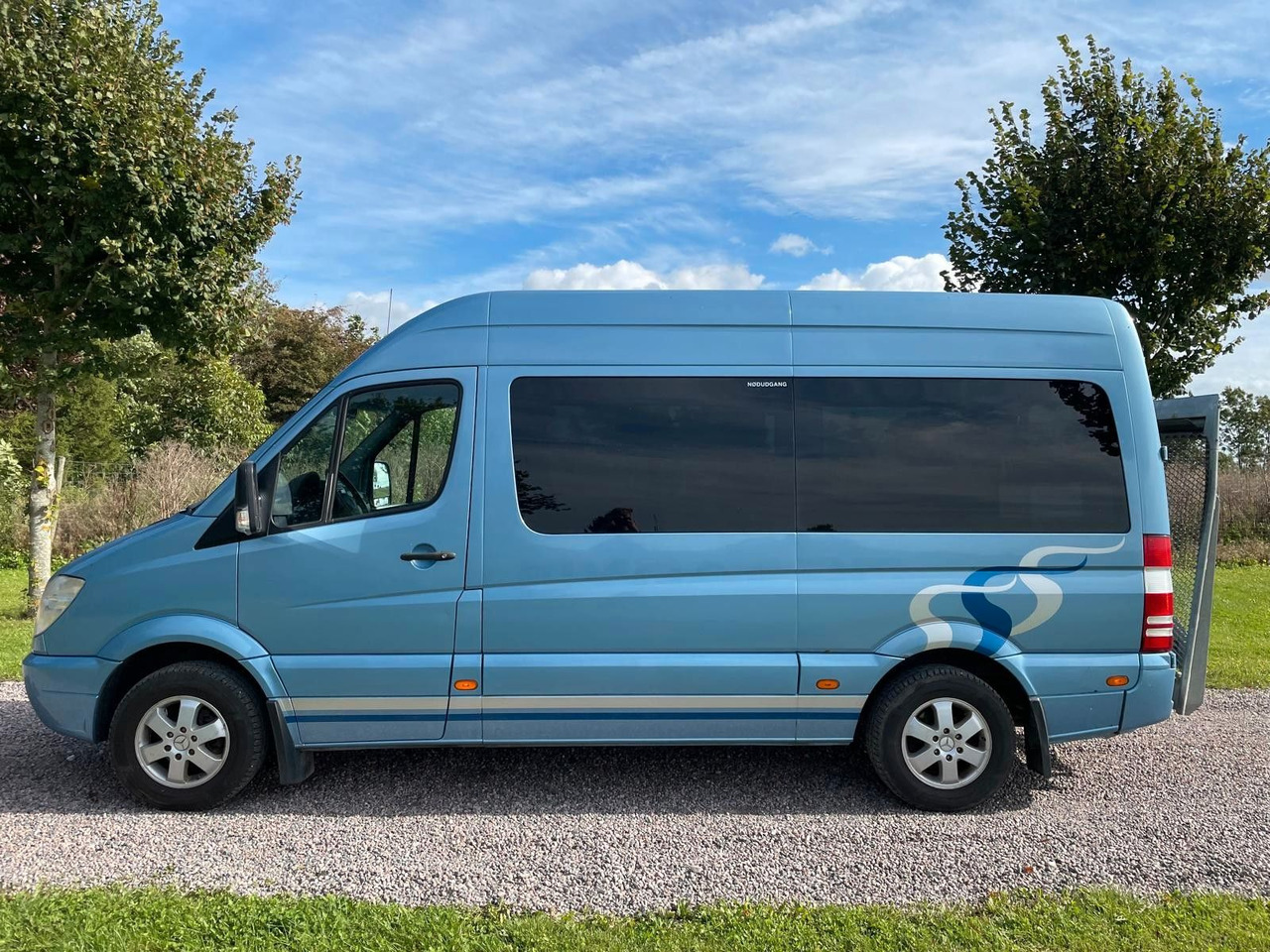 Mercedes-Benz Sprinter 316 CDI AUT *BUS+lift * 9 bis 11 sitze - Persontransport: bild 2 Mercedes-Benz Sprinter 316 CDI AUT *BUS+lift * 9 bis 11 sitze - Persontransport: bild 2
