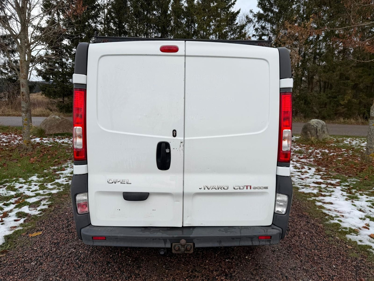 Opel Vivaro 2.0 CDTi *A/C *Long *nur 119000km - Skåpbil: bild 4 Opel Vivaro 2.0 CDTi *A/C *Long *nur 119000km - Skåpbil: bild 4