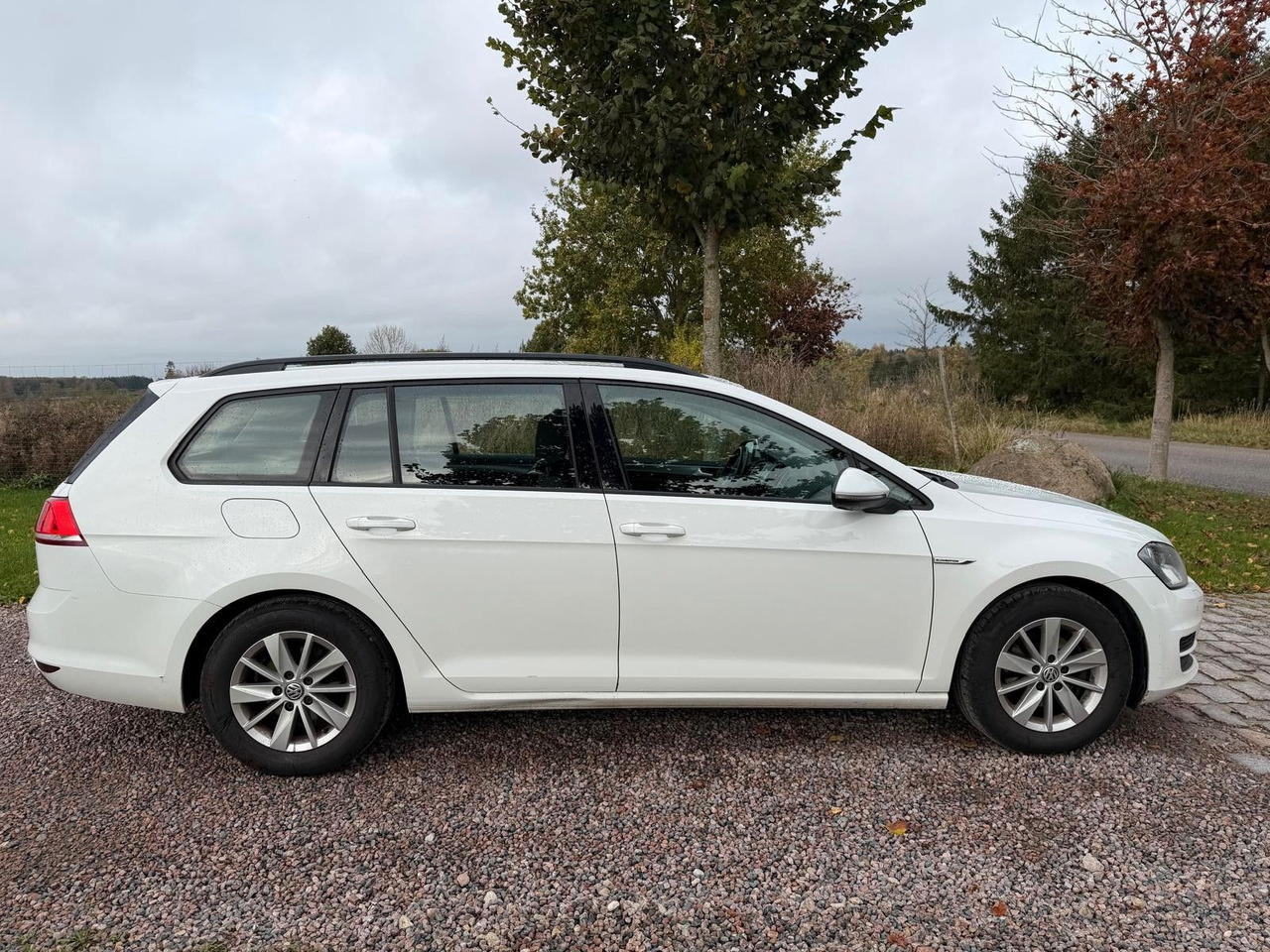 Volkswagen Golf VII Trendline BlueMotion - Kombi: bild 5 Volkswagen Golf VII Trendline BlueMotion - Kombi: bild 5