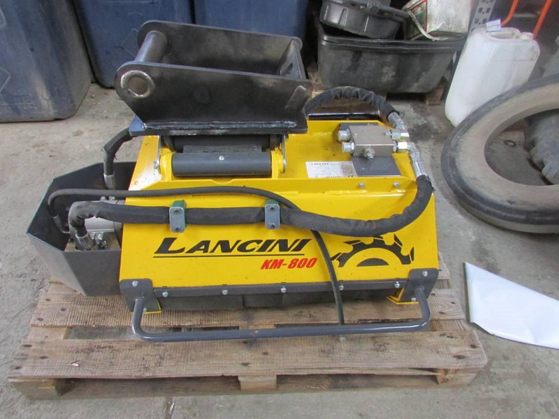 Lancini KM 800 Mulcher MS 03 / Neu / 2.100 EUR - Slagklippare/ Slagslåtter: bild 1 Lancini KM 800 Mulcher MS 03 / Neu / 2.100 EUR - Slagklippare/ Slagslåtter: bild 1