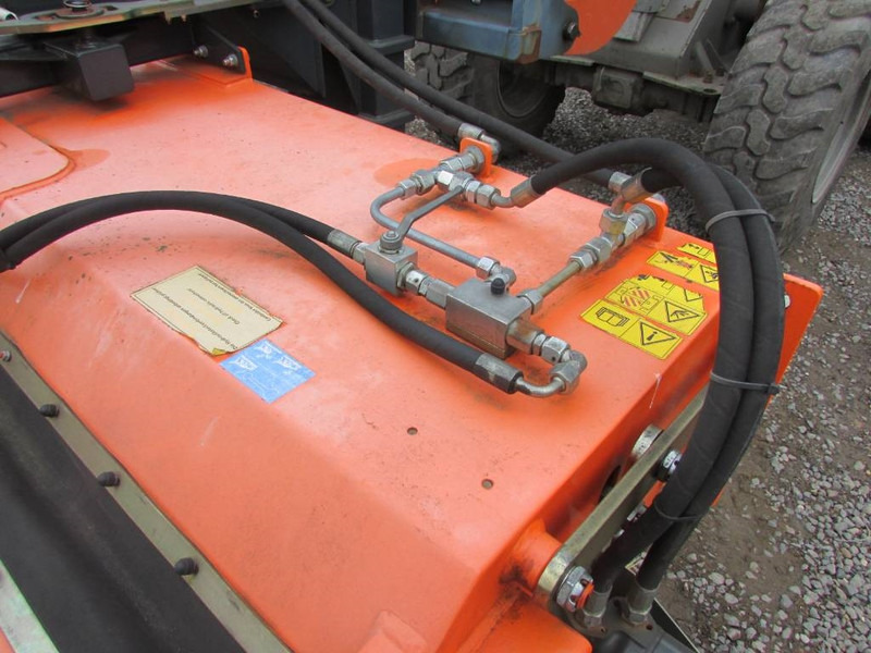 Tuchel Profi 600-230 Kehrbesen / 6.500 EUR - Sopaggregat för Byggmaskiner: bild 5 Tuchel Profi 600-230 Kehrbesen / 6.500 EUR - Sopaggregat för Byggmaskiner: bild 5